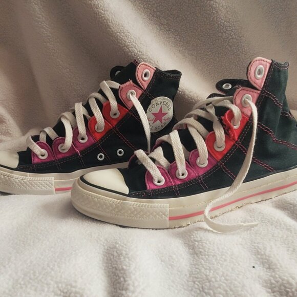 Converse Chuck Taylor High Top Women 8 Black, purple and pink - Picture 1 of 12